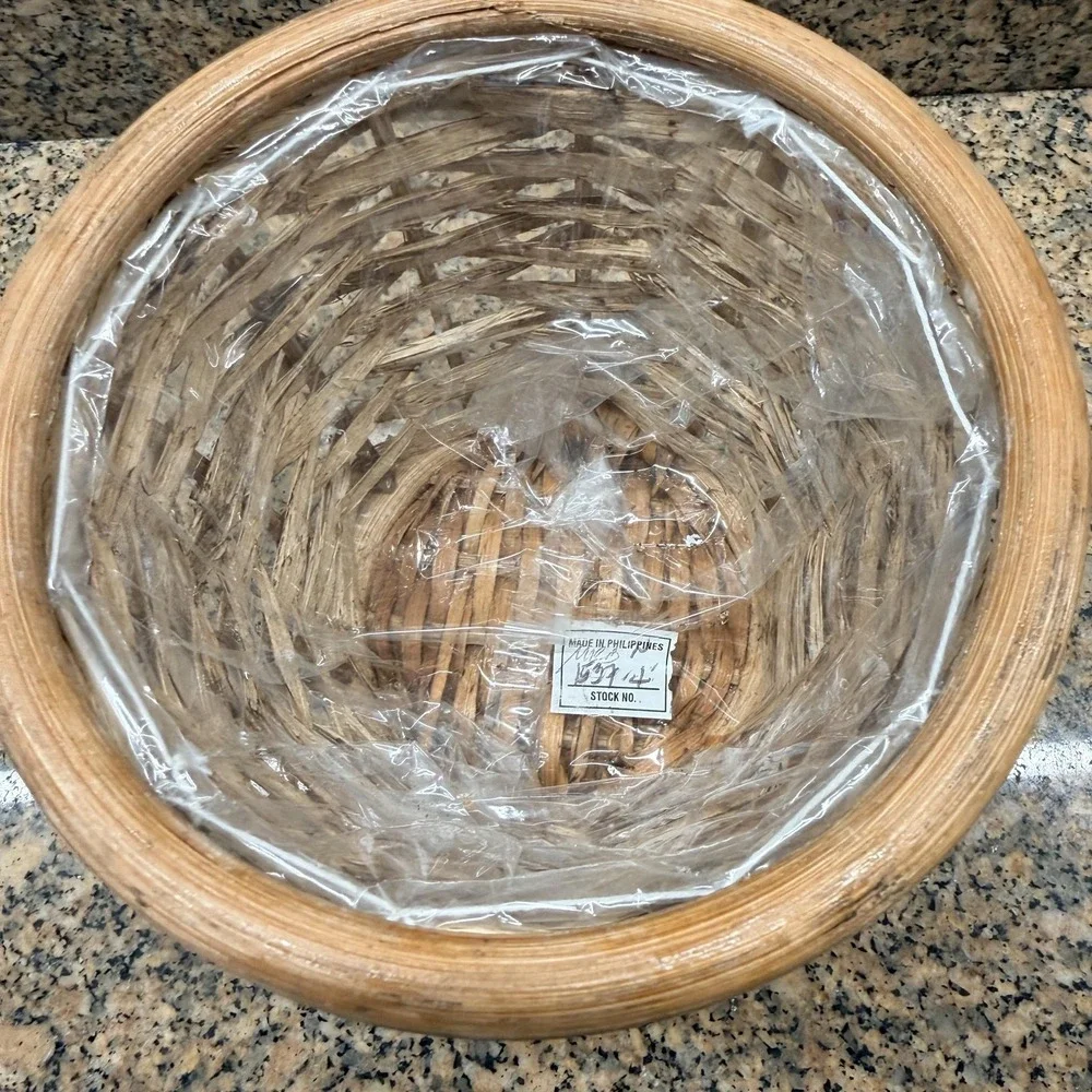 Small Braided Rattan Flower Pot Planter Basket Light Brown Philippines Decor